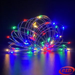 LED lampice “mravi na siliku” 2 m sa 20 šarenih LED lampica i bijelim kablom, baterijsko napajanje