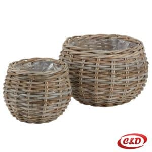 Set smeđih vaza od polietilena 32 i 46 cm Opis slike: