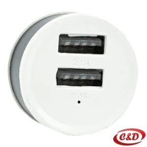 Auto punjač USB