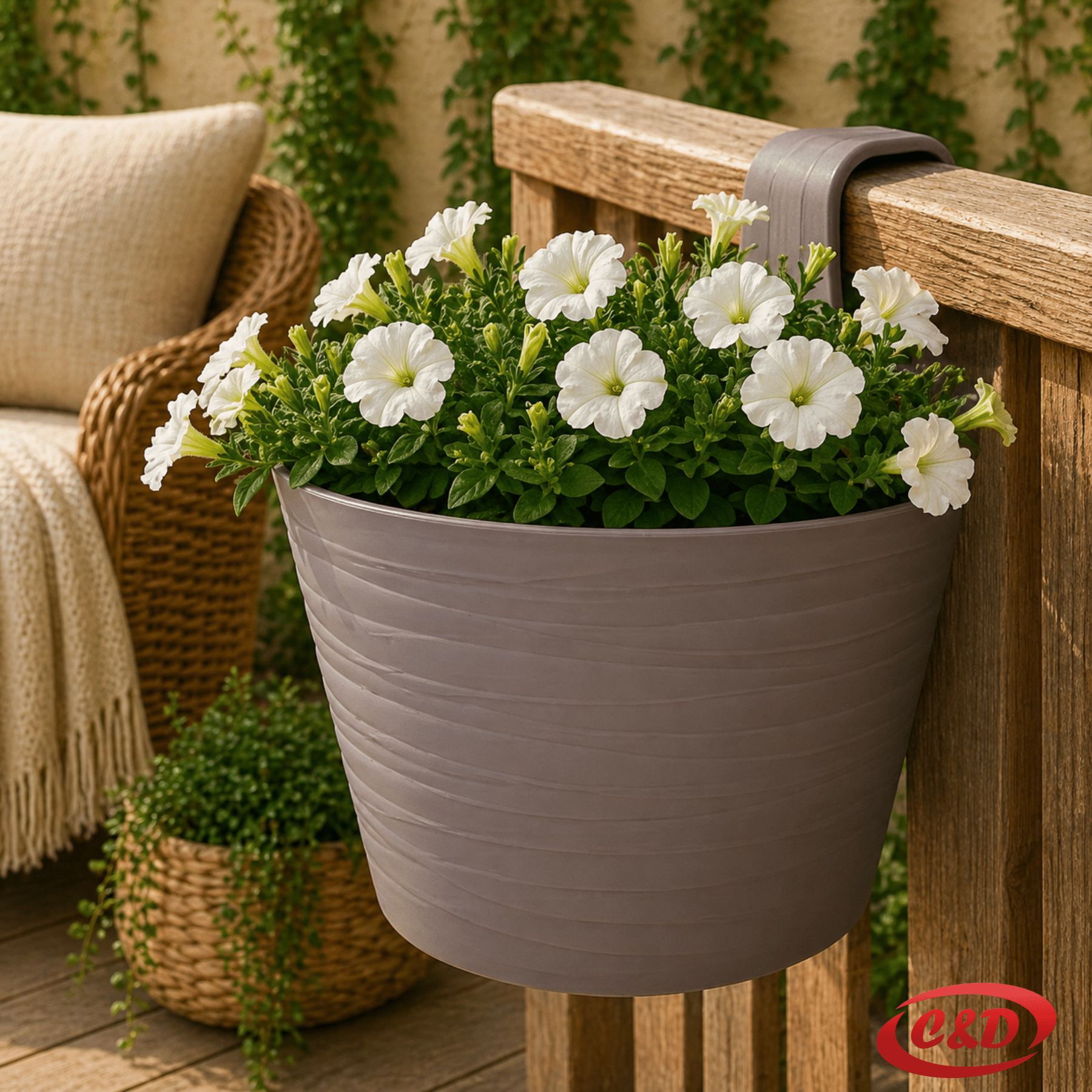 Vaza za ogradu Ø17 cm s drenažnim sistemom