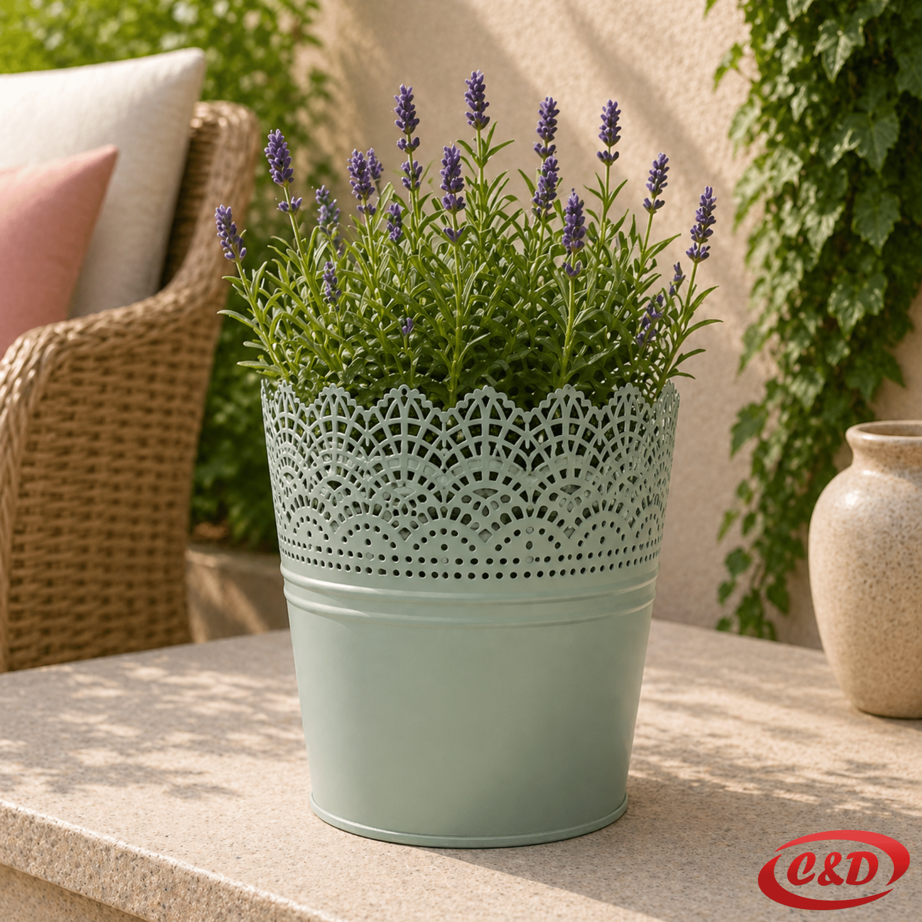 metalna zelena vaza 14 cm promjer 16 cm visina