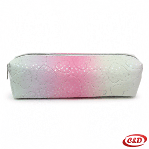 Bijela i roza pernica sa srcima od poliestera s jednim pretincem, dimenzija 20 × 5 × 7 cm