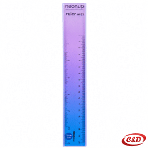 Deli prozirno plastično ravnalo duljine 40 cm
